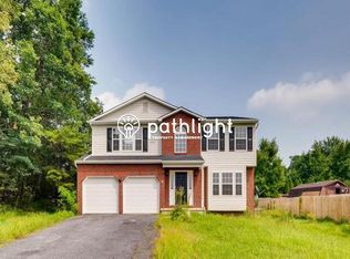 8629 Silver Lake Dr, Perry Hall, MD 21128