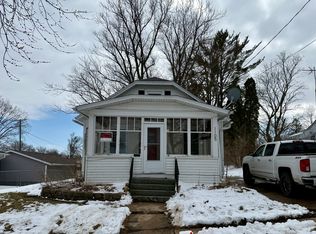 1105 W Sherman Ave, Fort Atkinson, WI 53538