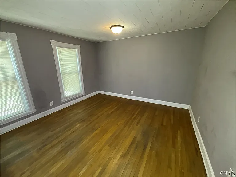 622 Sherman St — Photo 10