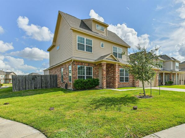 3216 Walden Breeze Ct