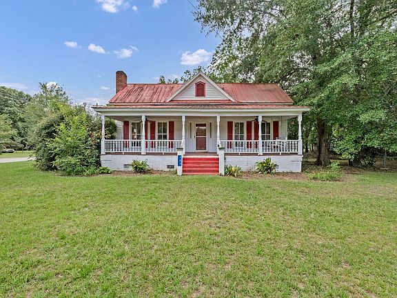 2nd image of 107 Jones Bridge Rd