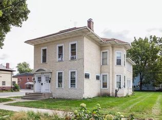 80-82 S 4th St FLOOR 1, Aurora, IL 60505