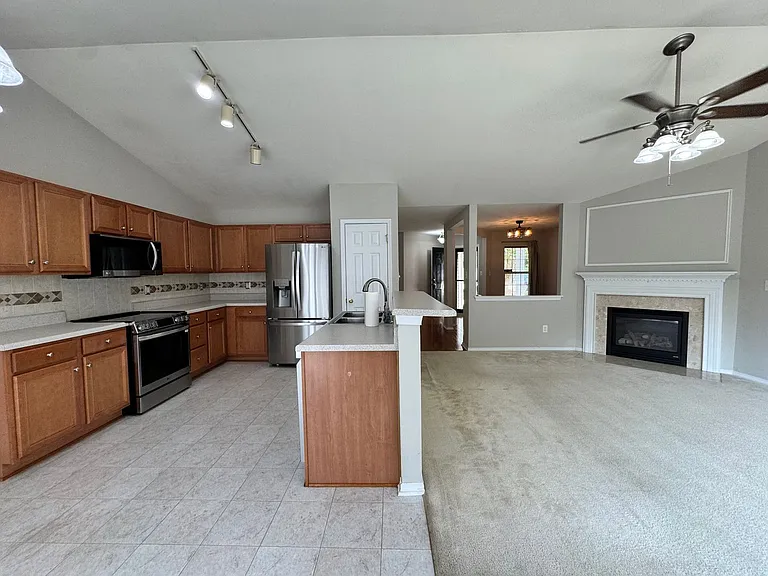 5337 Thunderidge Dr — Photo 11