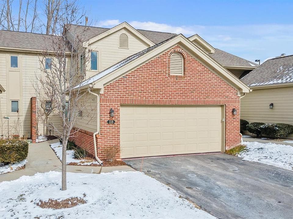 1st image of 118 Ponds View Dr