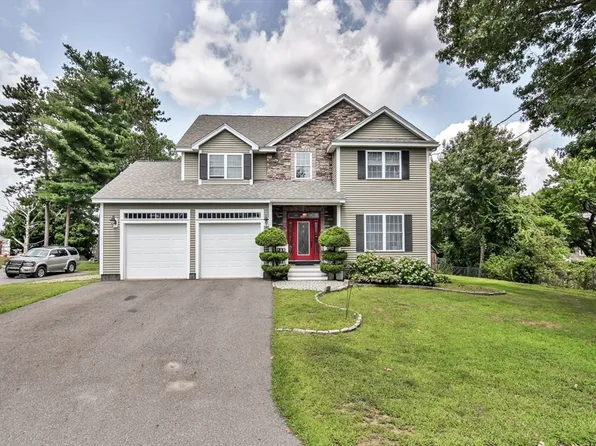 11 S Boylston St, Lawrence, MA 01843