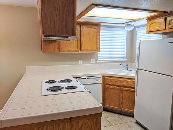 3rd image of 1061 N White St APT B