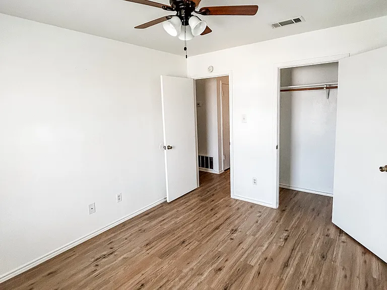 1604 Windward Dr #D — Photo 15