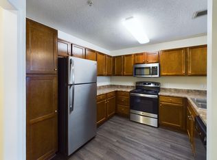 3071 Stone Carriage Cir #Y, Fayetteville, NC 28304