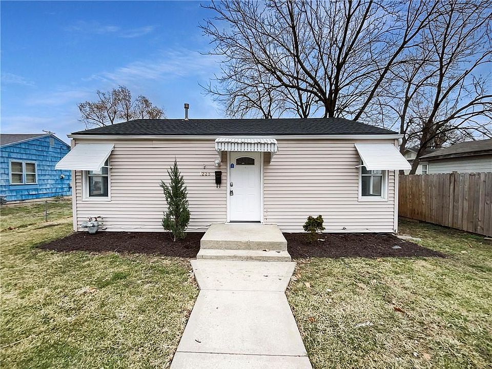 1st image of 1223 S 38th St
