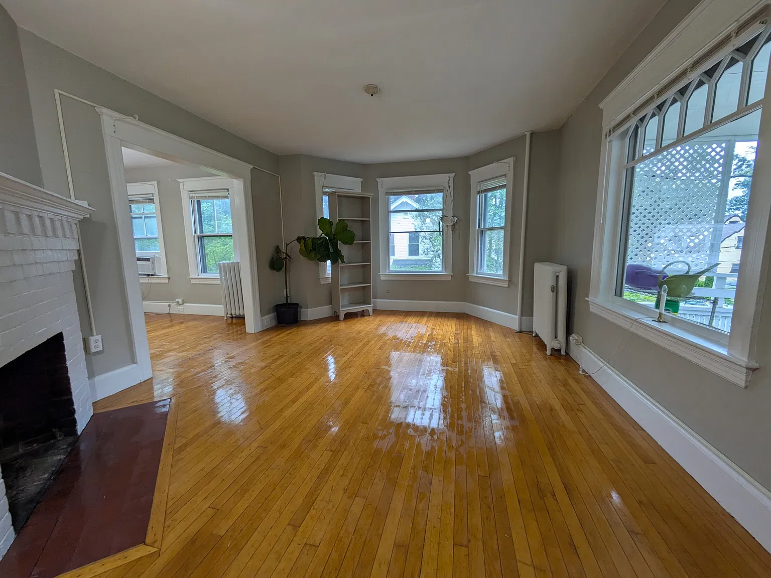 PWW Rentals - 33-35 Kendrick Place - 2F — Photo 3