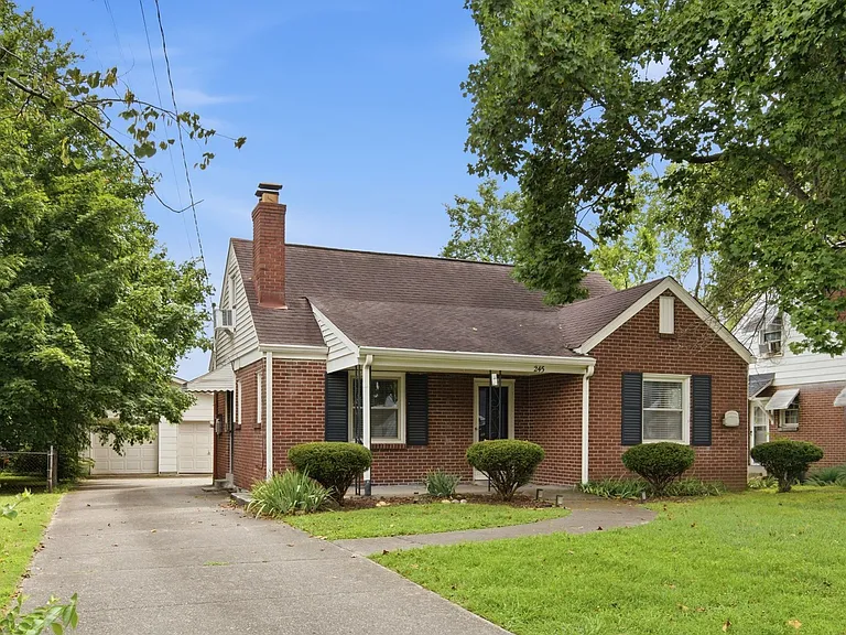 245 Thuss Ave — Photo 3