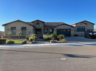 9147 W Robin Ln, Peoria, AZ 85383