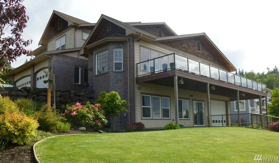 1st image of 1051 D'jorup St