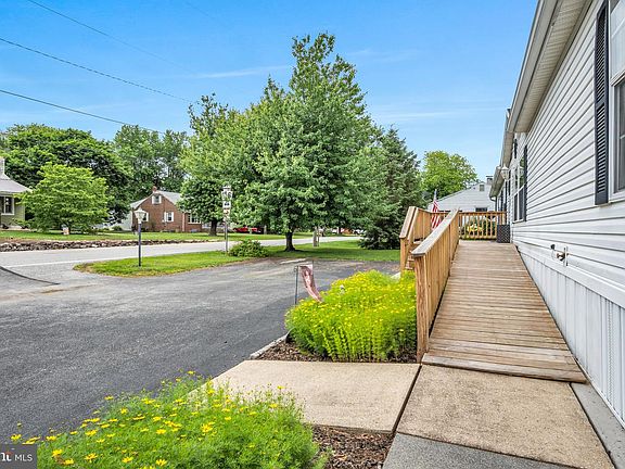 3rd image of 70 Granite Station Rd