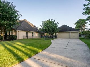 17311 Scenic Lake Ct, Cypress, TX 77429