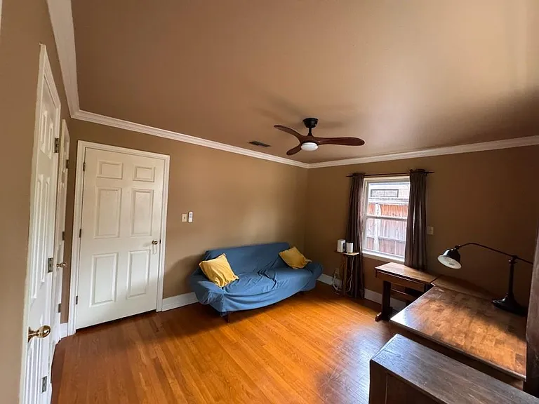 1603 Fawnhope Dr — Photo 9