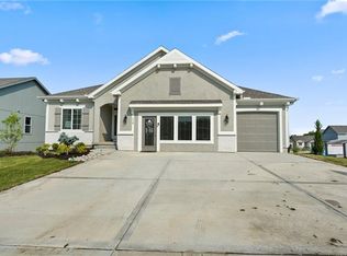 134 NW Joshua Dr, Lees Summit, MO 64081