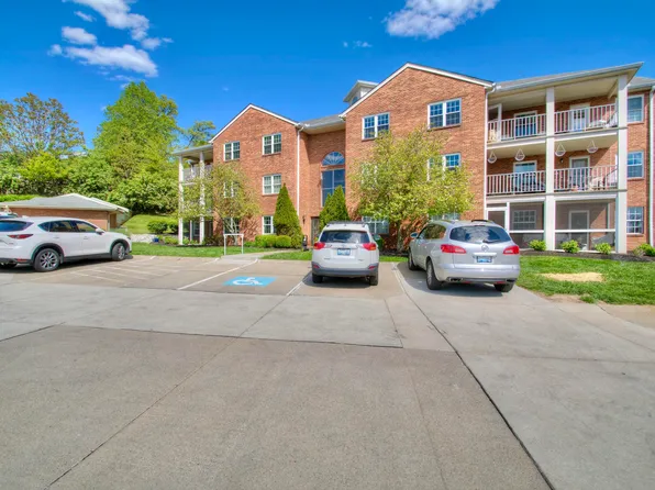 409 Keeneland Dr, Fort Thomas, KY 41075
