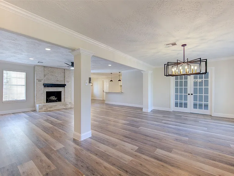 9115 Taidswood Dr — Photo 5