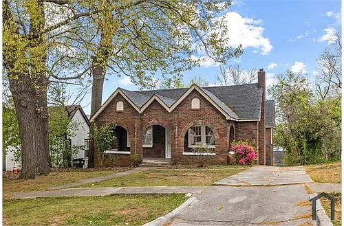 1635 43rd St Photo 1