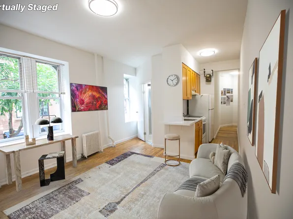 234 Thompson Street image 1 of 10