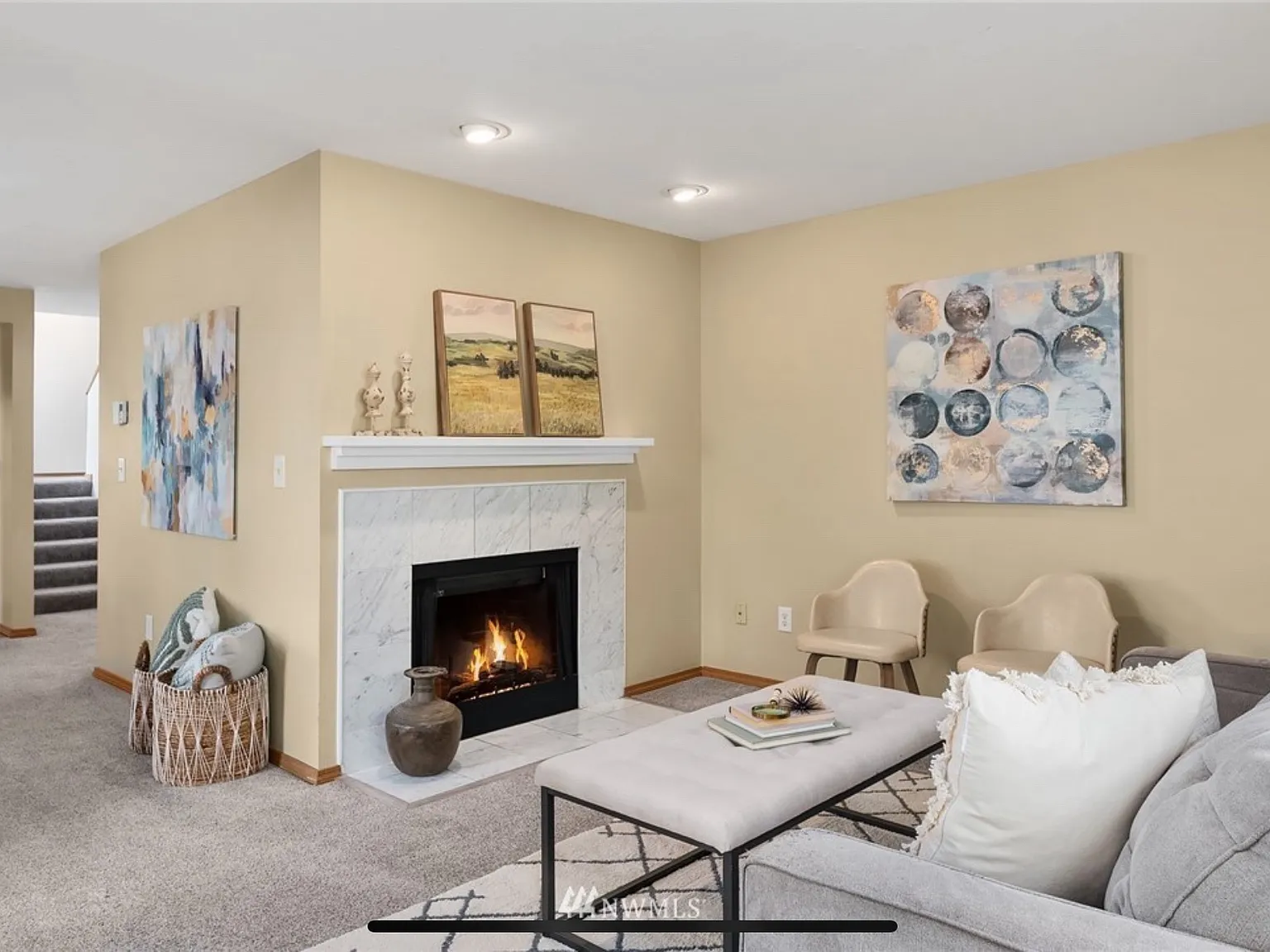 3 bed, 2.5 bath, 1605 sqft, $2,999 — Photo 2