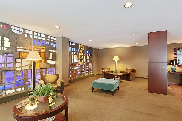 Sold by Corcoran | media 14