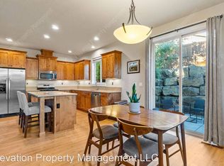 63211 NE Black Powder Ln, Bend, OR 97701