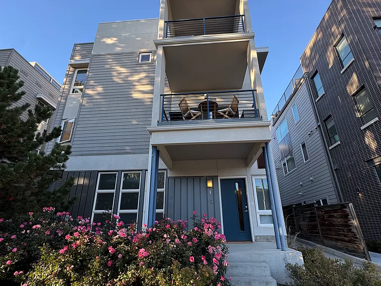 2725 W 25th Ave — Photo 1