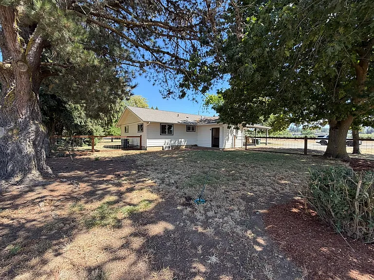 27840 Seven Mile Ln — Photo 47