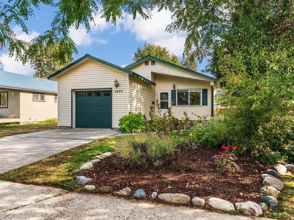 1035 Cedar St, Sandpoint, ID 83864