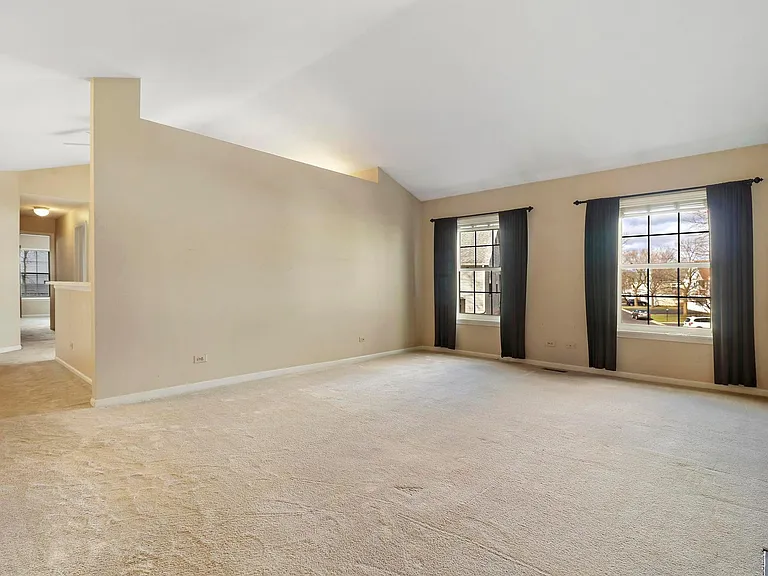 1206 Ballantrae Pl #E — Photo 4
