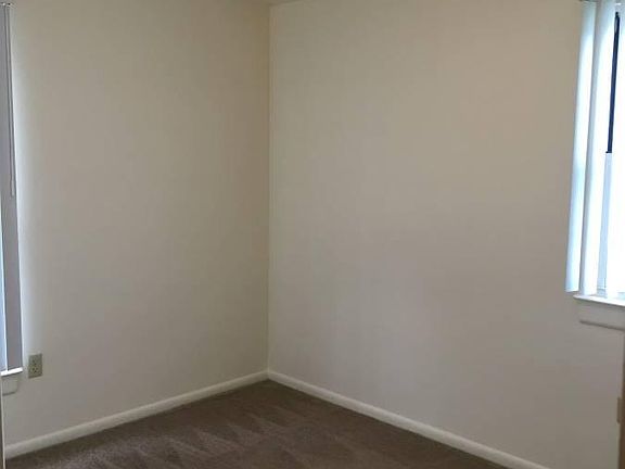 3rd image of 5020 Joslin St APT F