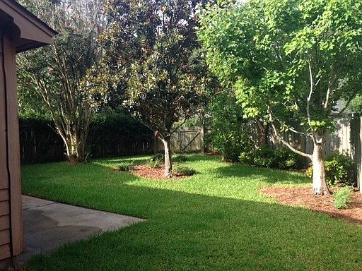 2nd image of 1232 Llewellyn Rd