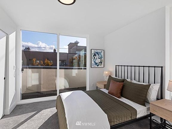 Guess Room with Balcony