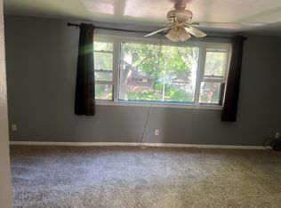 5935 N 66th St #1, Milwaukee, WI 53218