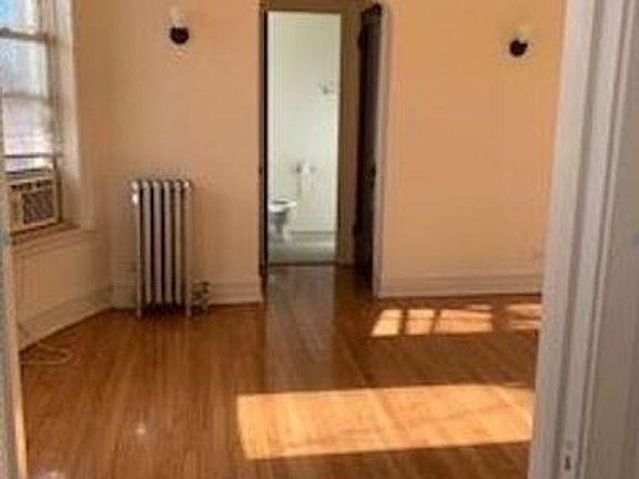 5th image of 4914-18 N Wolcott Ave #17344642