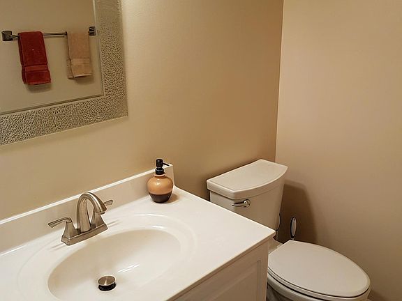 5th image of 303 Hollingsworth Ct