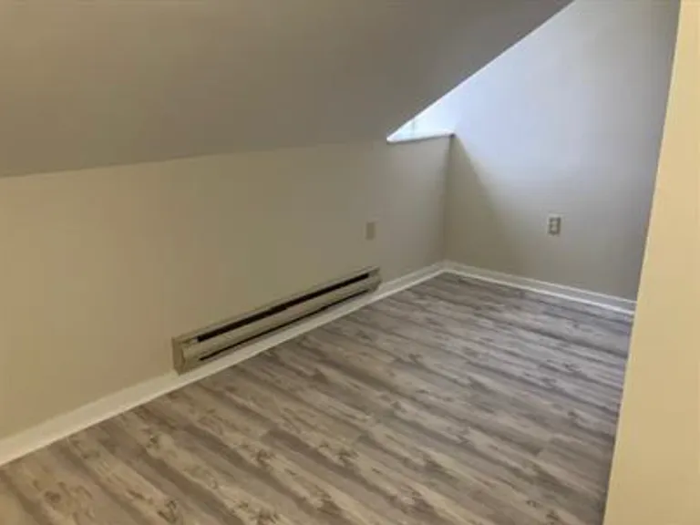 24 Main St #2 — Photo 7