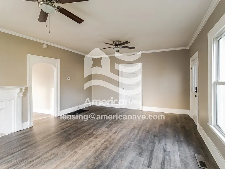 538184_003_wm_-_living_room_13590267.jpg