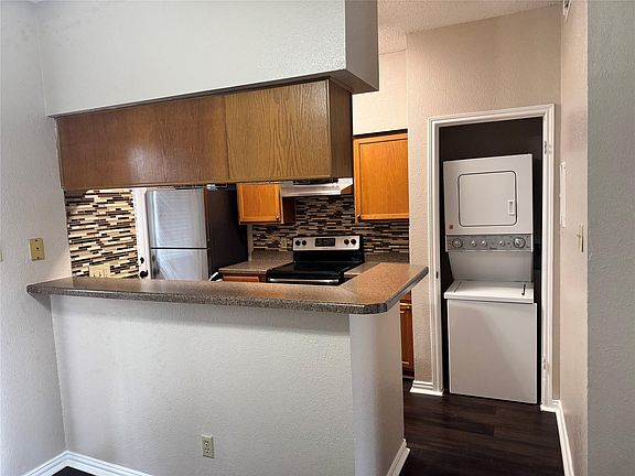 5th image of 3600 Jeanetta St