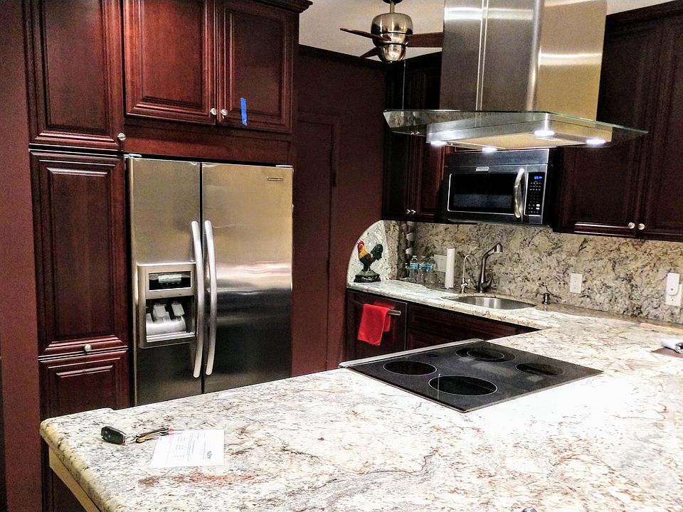 1st image of 1851 NE 62nd St #6