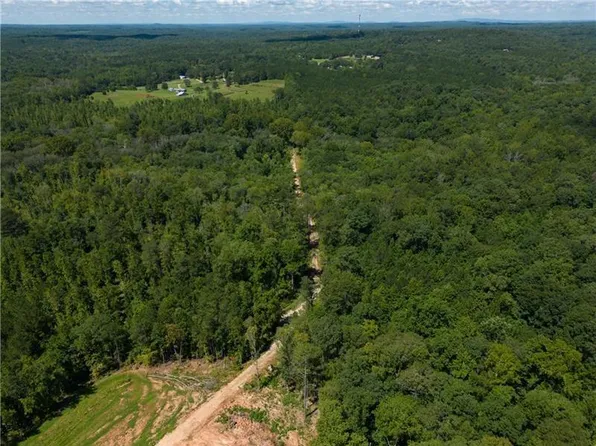 4006 Holly Springs Rd, Rockmart, GA 30153