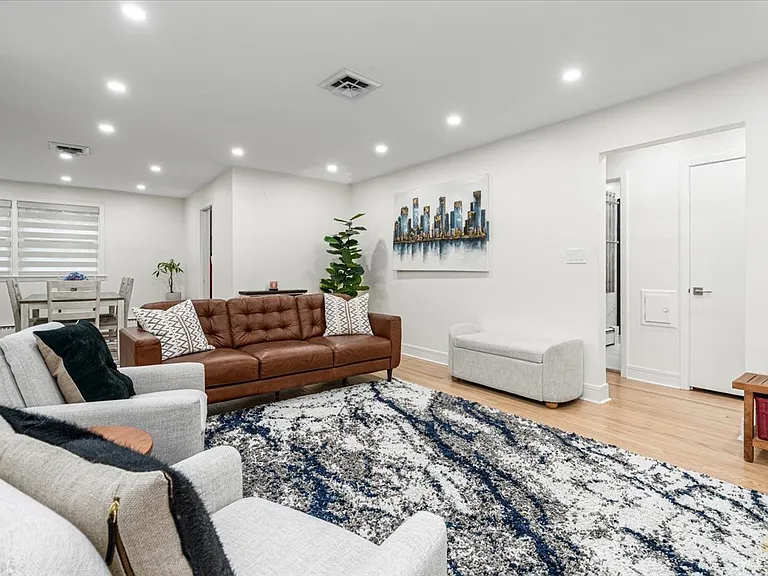 3521 Forest Ave — Photo 11