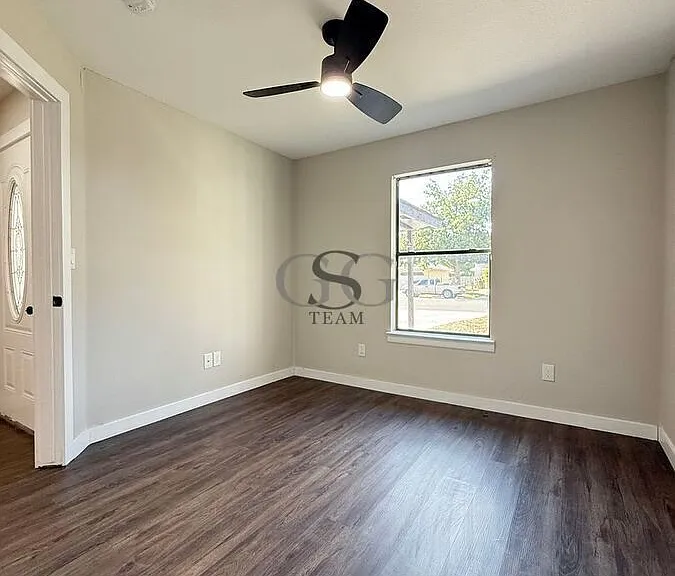 917 Sundance St — Photo 29