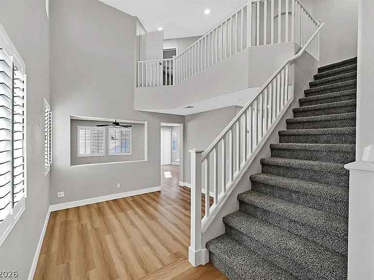 9404 Jewel Lake Ave — Photo 11