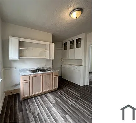 2 bed, 1000 sqft, $900 — Photo 3