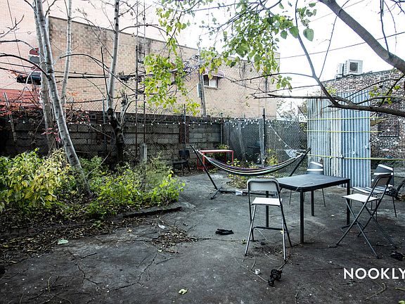 4th image of 166 Throop Ave APT 1B