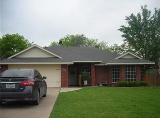 409 S Baker St, Ferris, TX 75125
