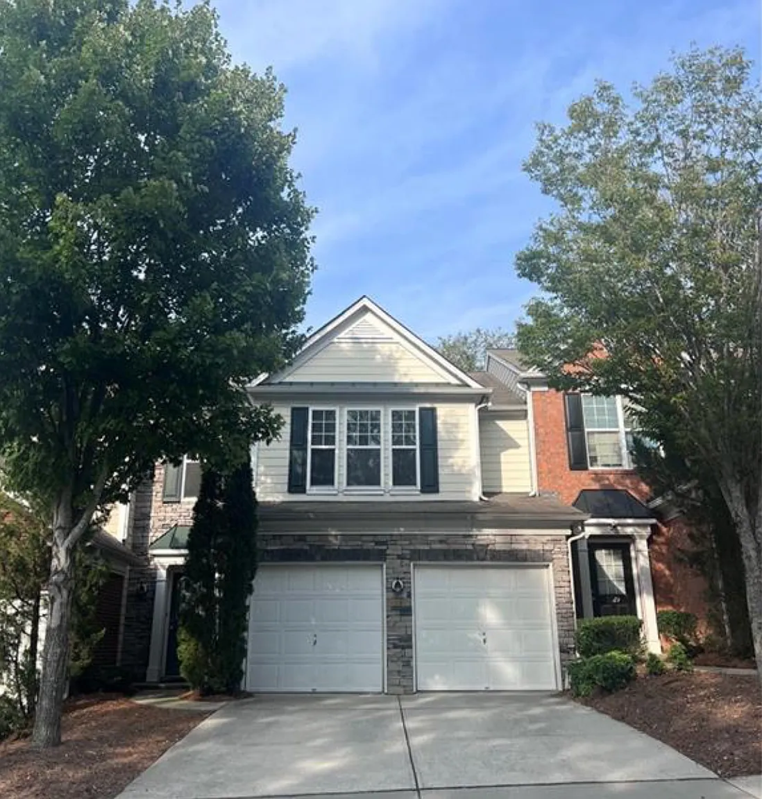 3 bed, 1796 sqft, $2,150 — Photo 1